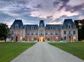 Alexandra Palace - La Maison Younan, place to stay in Mazi&egrave;res-en-G&acirc;tine