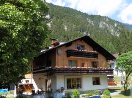 Ferienhaus Bella Vista, khách sạn ở Presseggersee