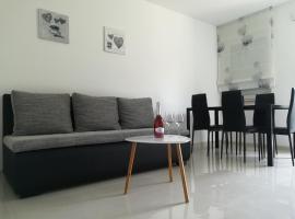 Apartman Ana – apartament w mieście Porat