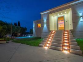 Zante Lagos holiday homes Treehouse and Villa, holiday rental in Vouyiáton