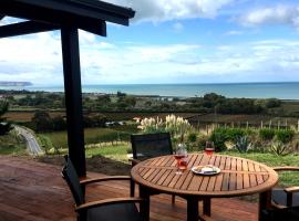 Chalet Swen Song, hotel with parking in Napier