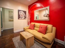 private room in a shared apartment 15 minutes to times square!