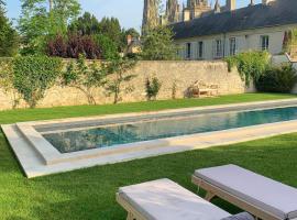 Le Tardif, Noble Guesthouse, homestay in Bayeux