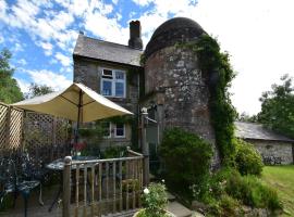 Little Turret, holiday home in St. Leonards