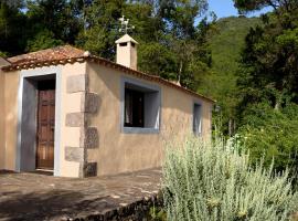 Casa Rural Los Patos, hotel in Hermigua