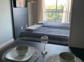 Flat Granja Viana, hotell i Cotia