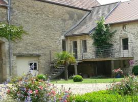 10 Côté Cour, bed & breakfast a Chaux