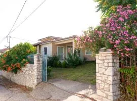 Villa with private garden