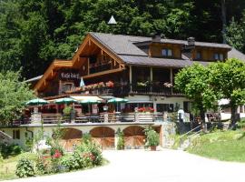 Gasthaus - Pension - Café Dörfl, B&B di Kiefersfelden