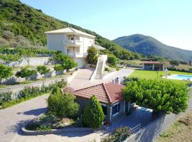 Villa Anna, self-catering accommodation in Nafpaktos