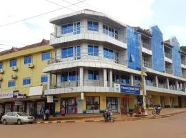 Hotel Dot Com Entebbe