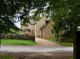 Two Hoots Bed and Breakfast, bed and breakfast en Brackley