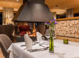 Nature Hotel Delta, hotel em Colfosco