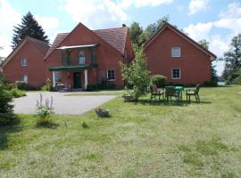 Drei Häuser, מלון זול בSołtmany