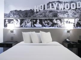 Glen Capri Inn and Suites - Burbank Universal