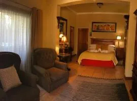 Le Cozmo Guesthouse
