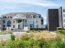 Hotel Acropolis " Op het sportiefste park van de kust ", hótel í Middelkerke