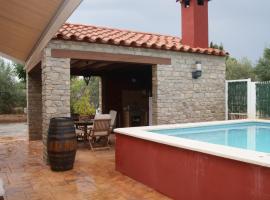 VILLA CHALET CAP I CORP, hotel u gradu Alkosebre