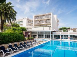 Hotel Alga, hotell i Calella de Palafrugell