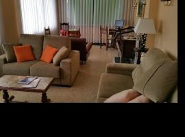 HOSTAL EZEQUIEL, hotel v destinaci Los Arcos