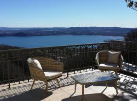 Villa Magnolia BB, Lago Maggiore (Massino Visconti, Italy): Massino Visconti'de bir Oda ve Kahvaltı