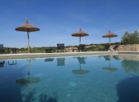 Le Clos d'Estellan - Piscine chauffée, hotel en Bonnieux