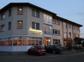 Hotel Anika, hotel a Neuenburg am Rhein