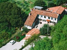 Colle Del Barbarossa, hotell i Teolo