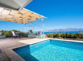 Villa Dafni, vacation rental in Agios Nikolaos