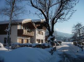 BED and BREAKFAST Pension Foidl, hotel v destinaci Oberndorf in Tirol