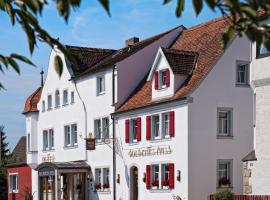 TOP Hotel Goldenes Fass, hótel í Rothenburg ob der Tauber