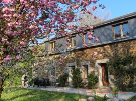 Rose cottage, hotel with parking in Pontrieux