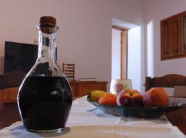 Old Winery House, hotel with parking in Kolymvari