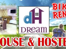 Dream House & Hostel, hostal o pensión en Sevan