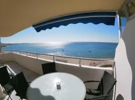 Malaga Sunshine Rentals - Beach Front Penthouse - Fuengirola