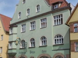 Hotel PIAZZA: Dinkelsbühl şehrinde bir otel