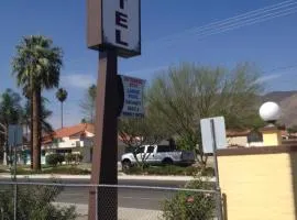 Hacienda Motel