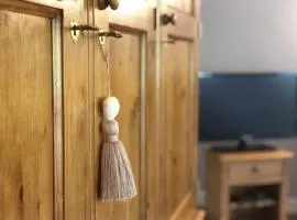 MAISON BLANCHE