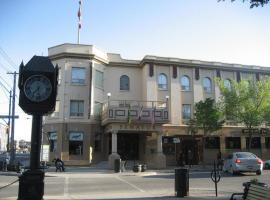 Hotel Senator, hotel in Saskatoon