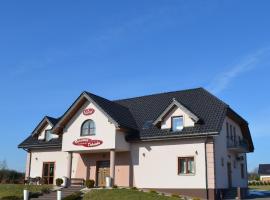 Hotel DĄBRÓWKA, hotel v destinaci Niegowa
