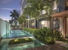 Luxury Westwood Apartment+pool