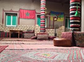 Maison Zouala, hotel v destinaci Zouala