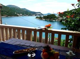 VESNA - your best choice - 80 m from beach, hotel in Zaton