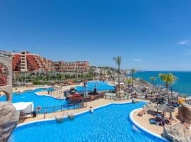 Holiday World Resort, hotel in Benalmádena