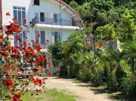 Sanni Guest House, hotel em Kvariati