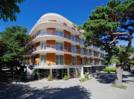 Baltic Inn, hotel en Palanga