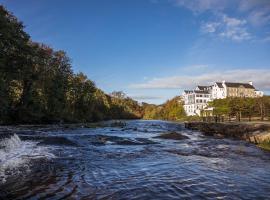 Falls Hotel & Spa, hotel en Ennistymon