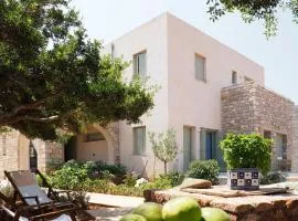 Skinammos studios,suites