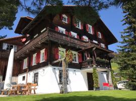 Ferienhaus Chalet Riedji, hotel Furna városában