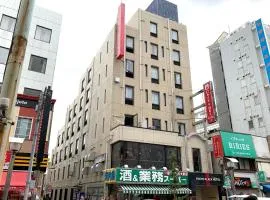 Tokyo Plaza Hotel